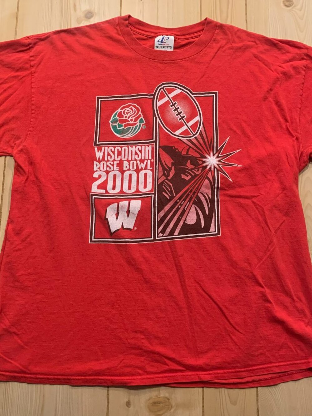 Vintage Y2K Wisconsin Badgers Rose Bowl 2000 Football NCAA College T-Shirt 2XL